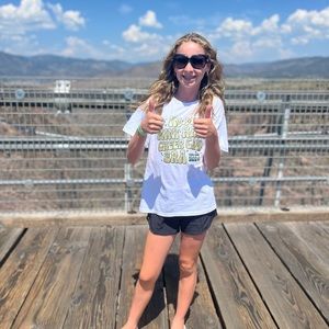 Meet your Posher, Mirah